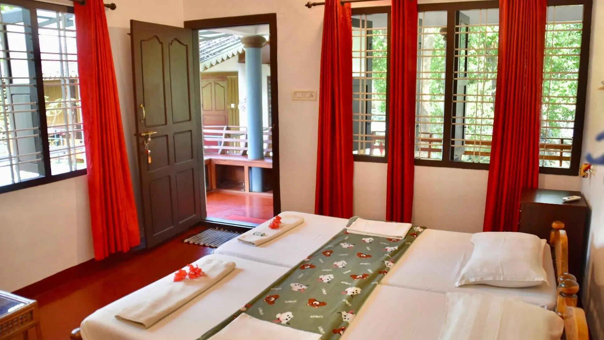 Marari Beach Villas Mararikulam Homestay